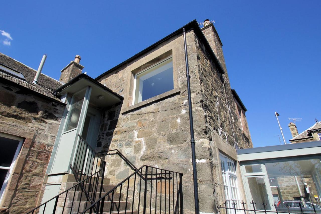 Comrie Old Schoolhouse Vila Exterior foto