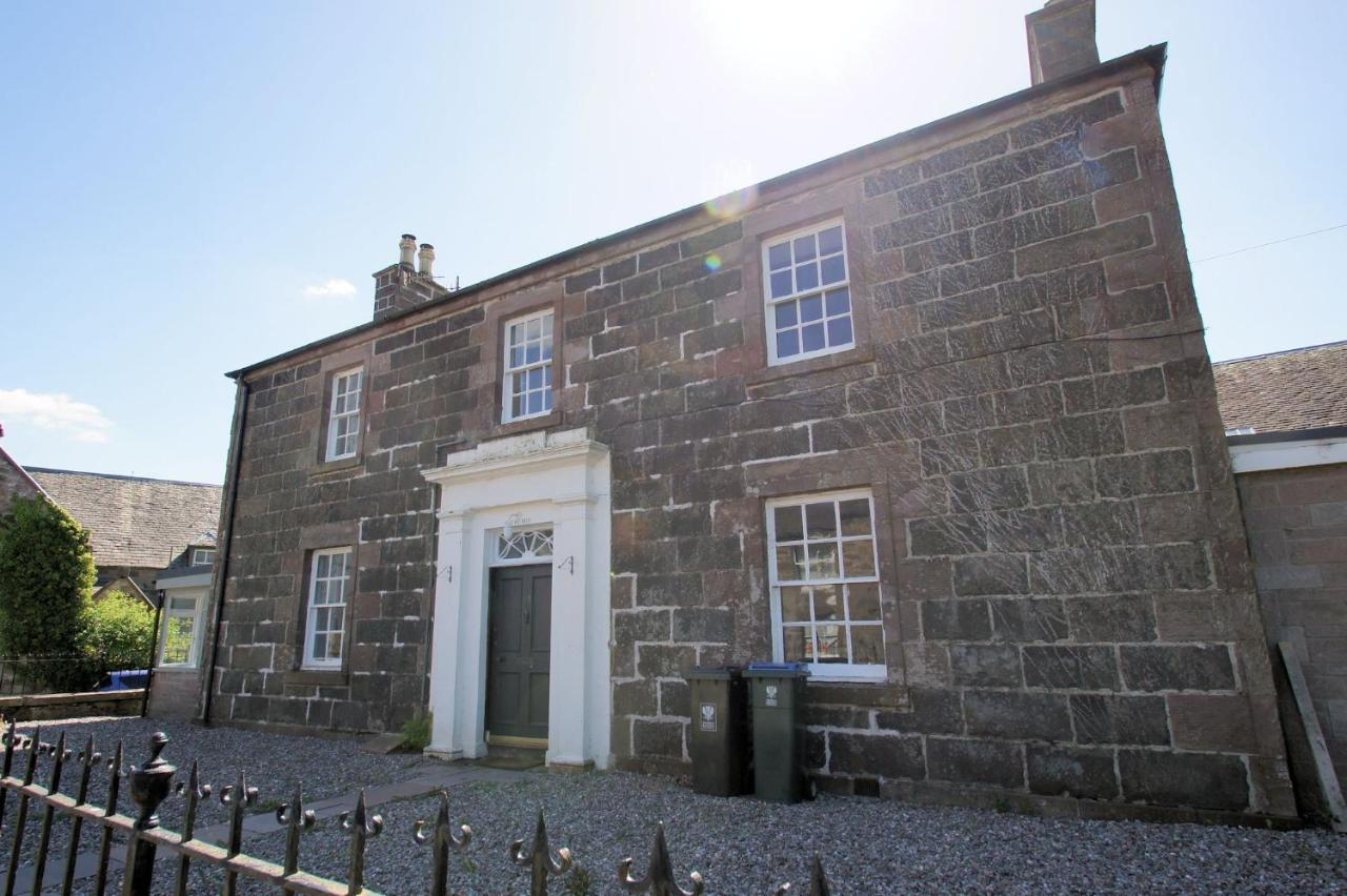 Comrie Old Schoolhouse Vila Exterior foto